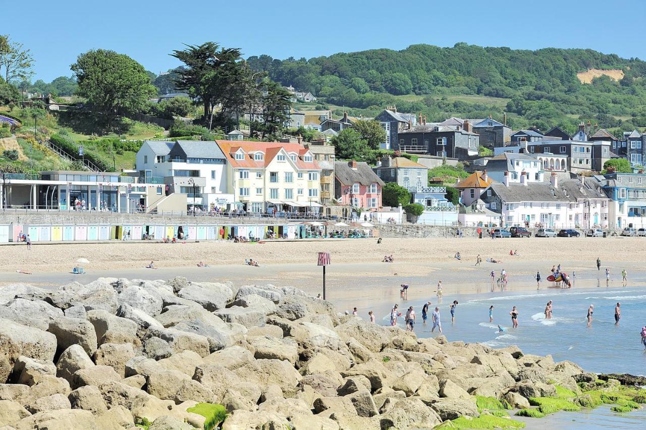 Seashore Lyme Regis Buitenkant foto